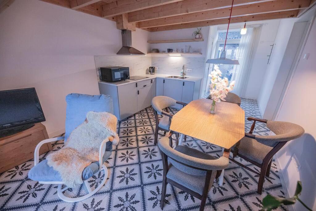 'T Pekelhuis - Vakantiehuisje Op Boerderij Huize Blokland Hem 외부 사진